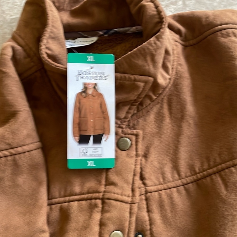 - Boston traders Ladais trucker jacket